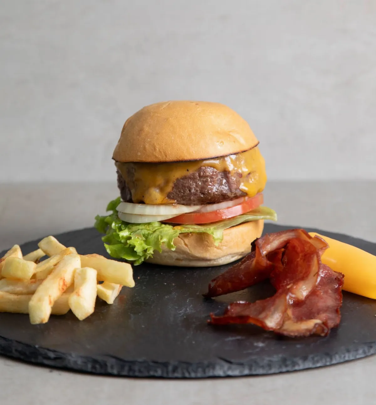 Hamburguesa Cheddar Tocineta